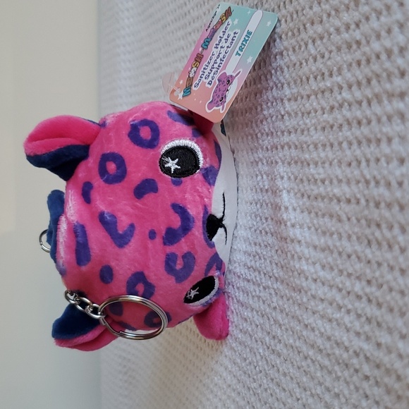MOOSH MOOSH HAND SANITIZER HOLDER - Picture 5 of 6